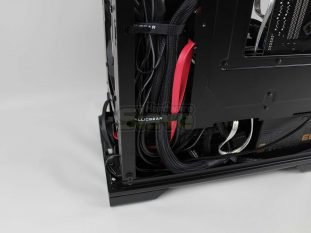 Metallicgear Neo Micro ATX Mid-Tower Chassis Review